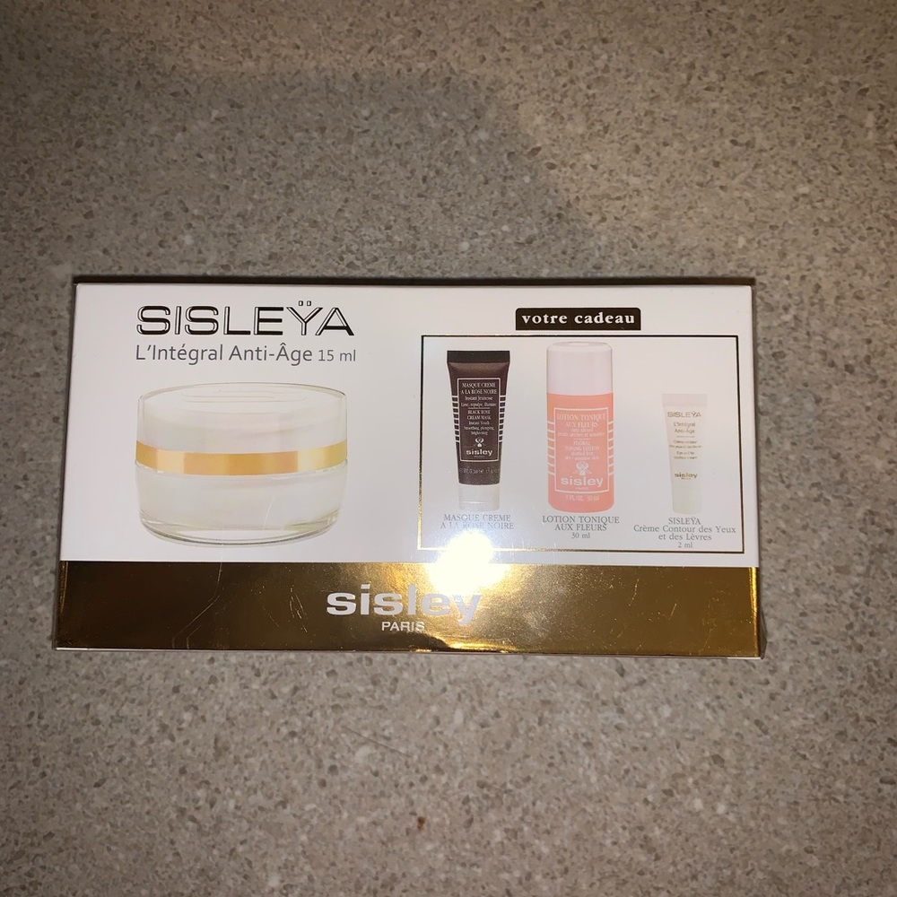 Sisley Paris starter kit